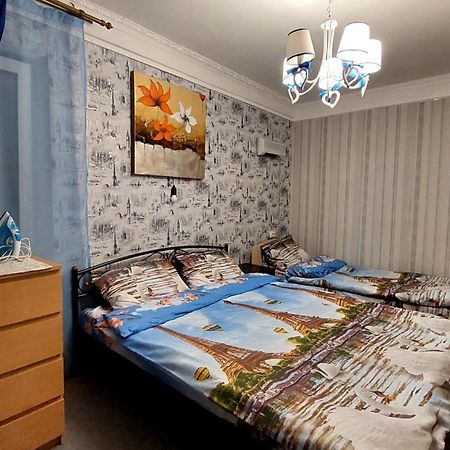 2 Bedroom Apartment Metro Vasilkovskaya 基輔 外观 照片